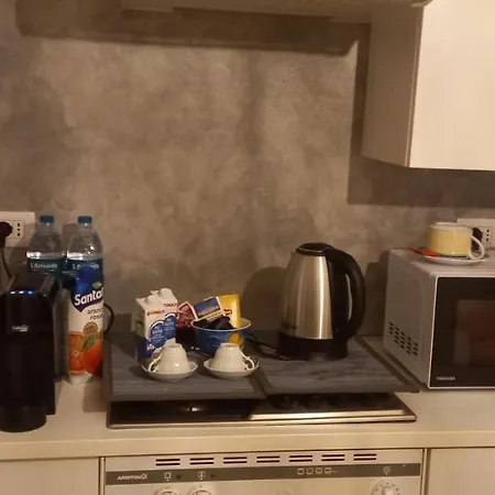 Raphael House Gubbio