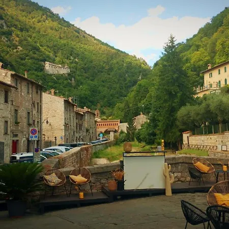 Raphael House 3* Gubbio