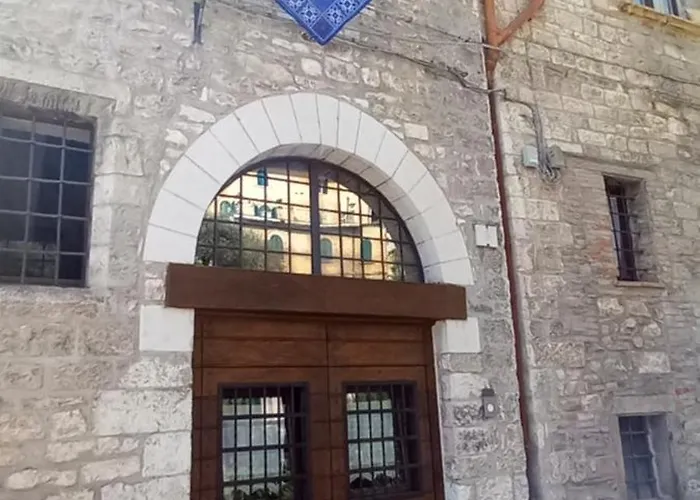 Bed & Breakfast Raphael House